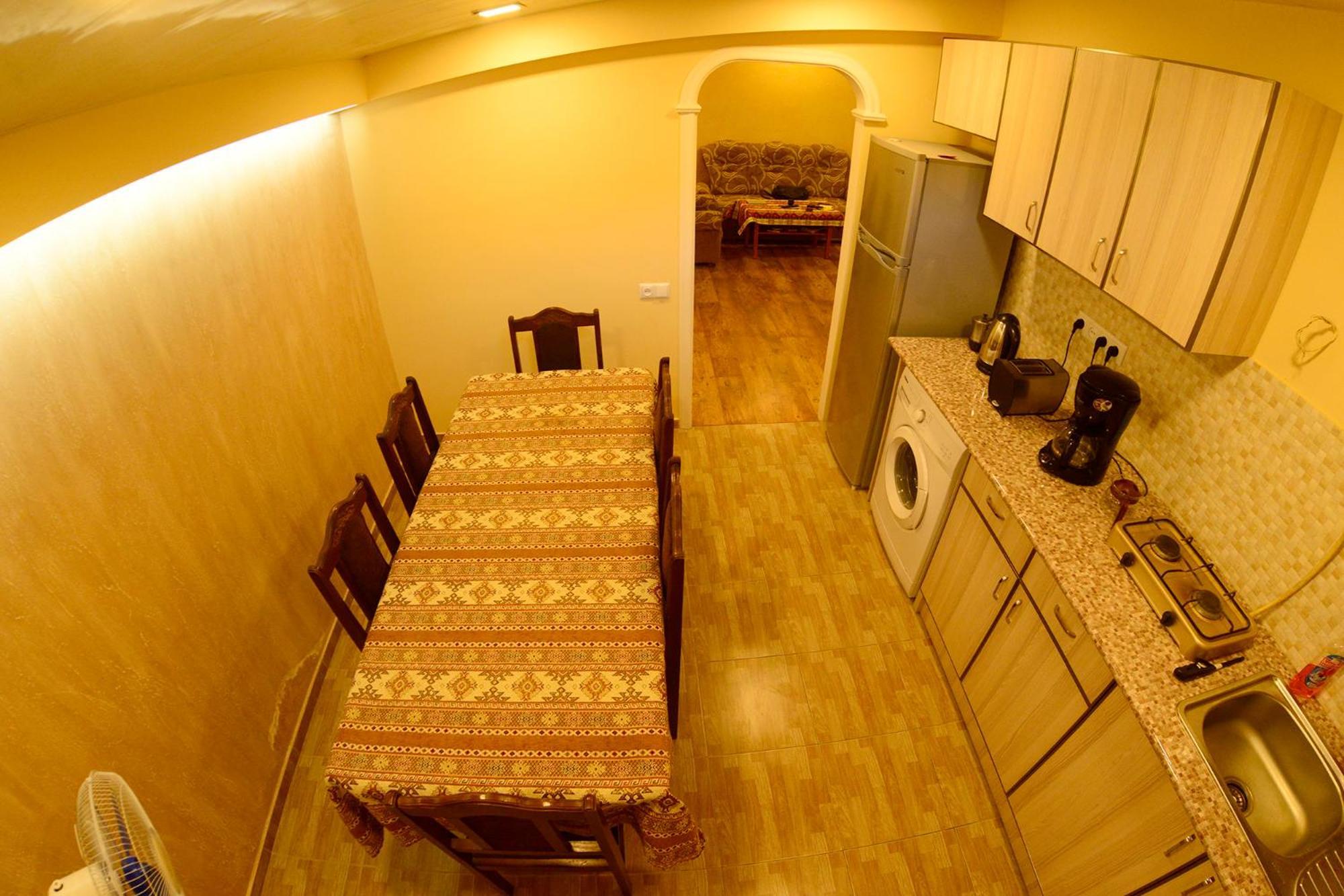 Your Hostel Erivan Dış mekan fotoğraf