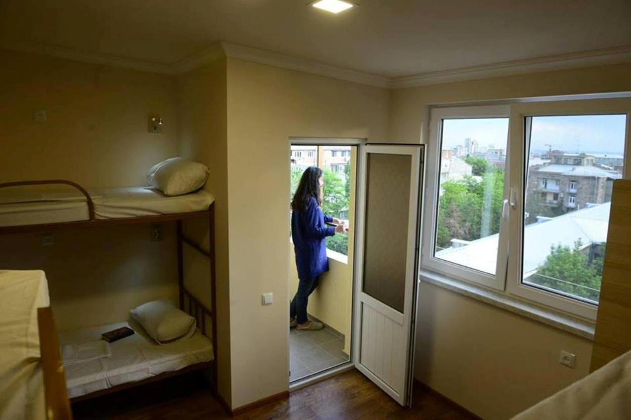 Your Hostel Erivan Dış mekan fotoğraf