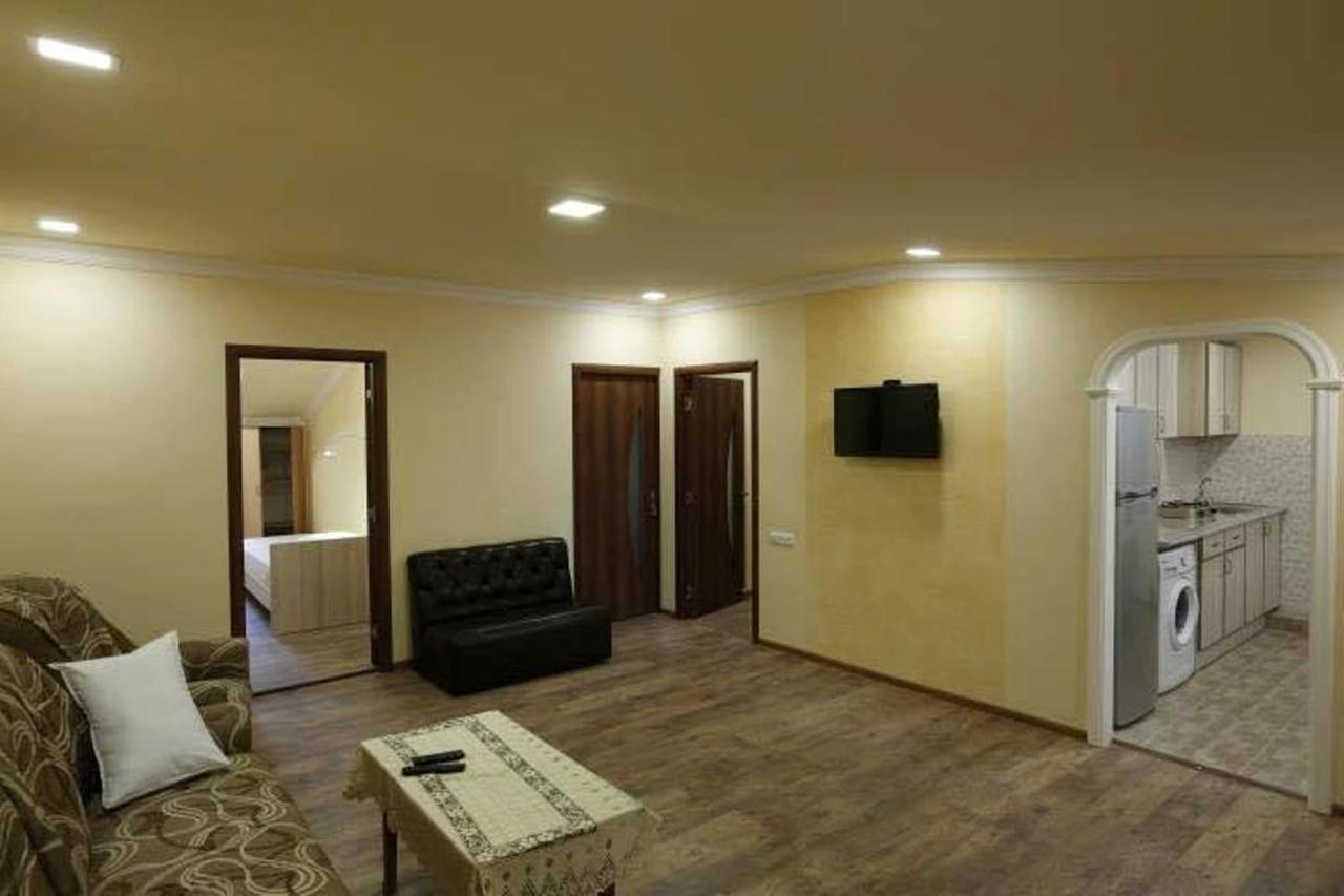 Your Hostel Erivan Dış mekan fotoğraf