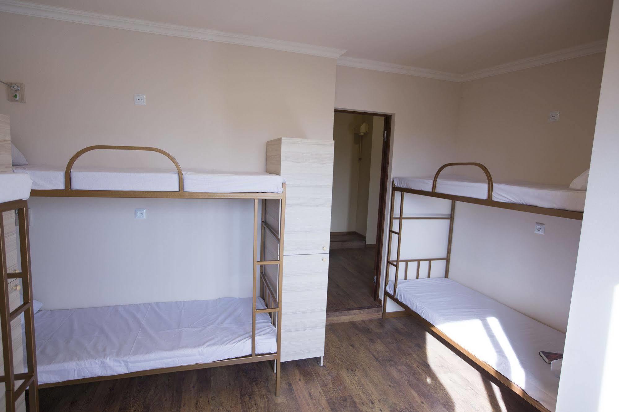 Your Hostel Erivan Dış mekan fotoğraf